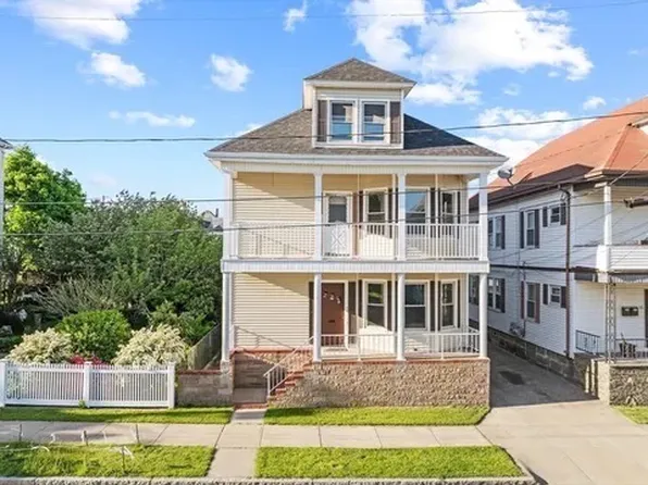 29 Winsper St #2, New Bedford, MA 02740