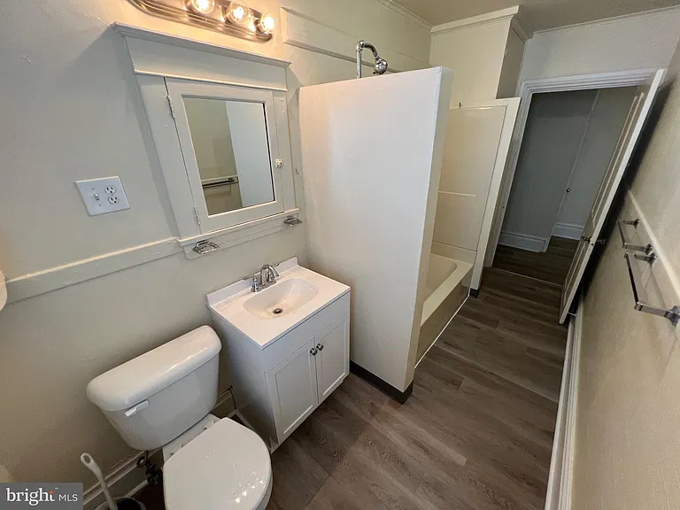 116 S Front St #3 — Photo 9