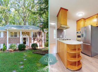 1800 Fairley Dr, Raleigh, NC 27607