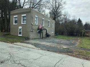 607 Devitt Ave, Campbell, OH