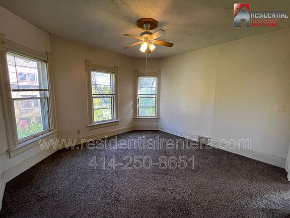 3rd image of 2306 N Palmer St