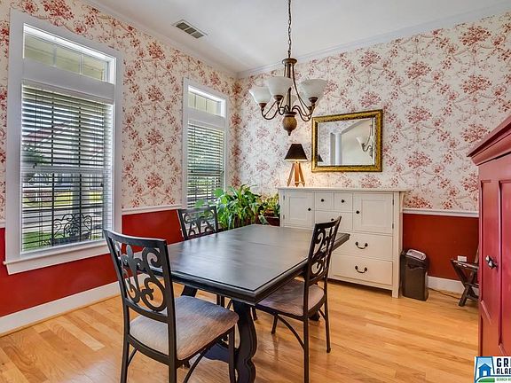 5th image of 5419 Camellia Ln