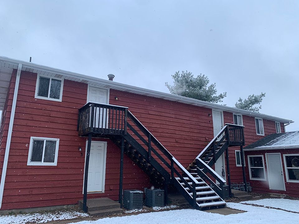 2702 N Pine St Apartment Rentals Pekin, IL Zillow