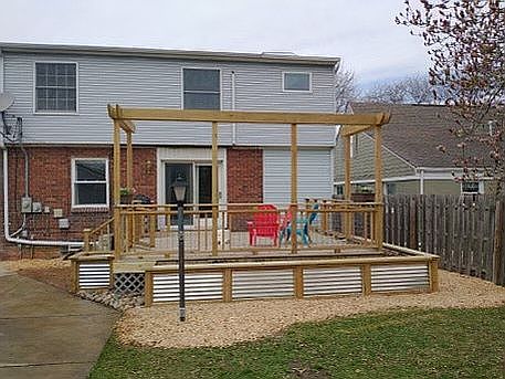 4th image of 22430 Lakeland St