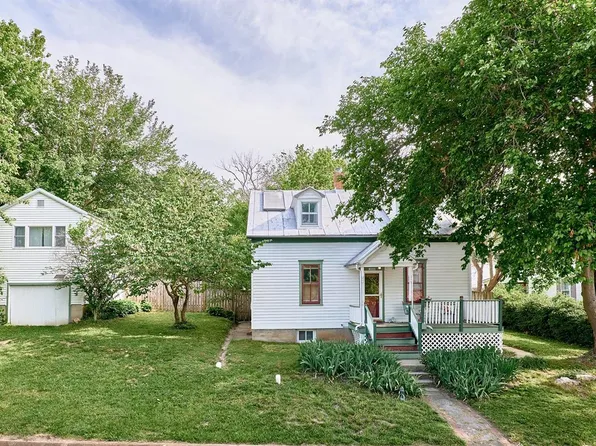 309 W 6th St, Hermann, MO 65041