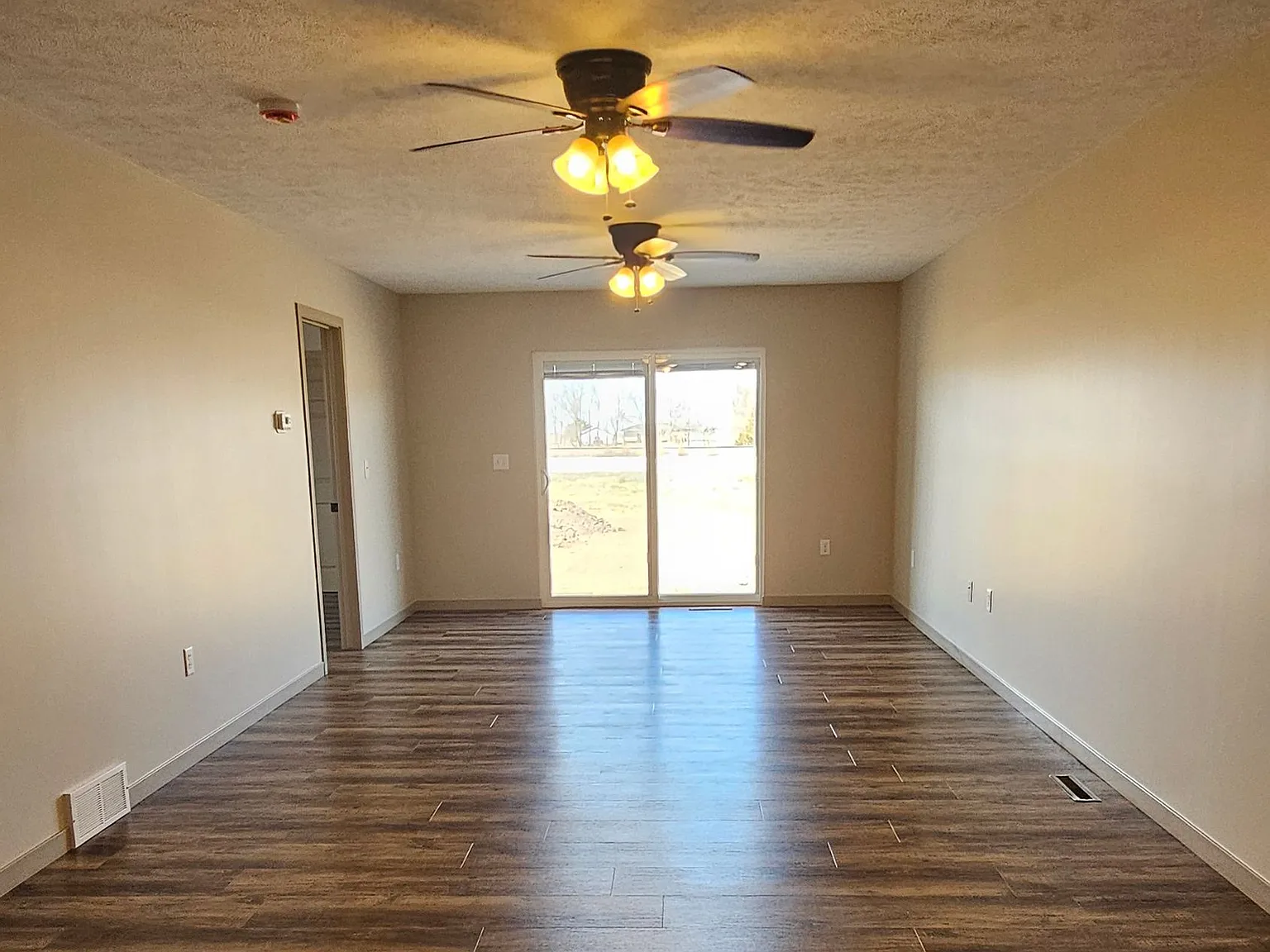 4146/4148 Montana Ave in Grand Island, NE — Photo 2