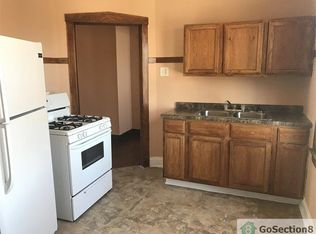 2524 W Marquette Rd, Chicago, IL 60629