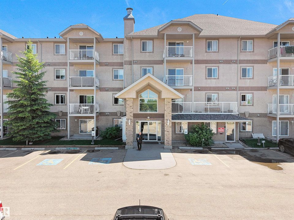 1st image of 240 Spruce Ridge Rd #217