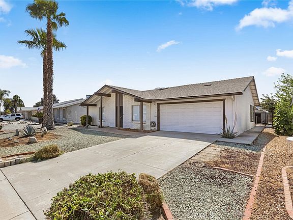 3rd image of 27761 Sun City Blvd