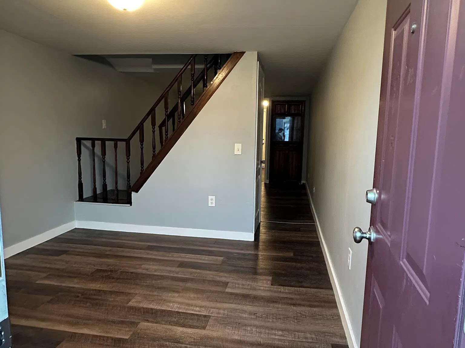 737 Bingaman St — Photo 2