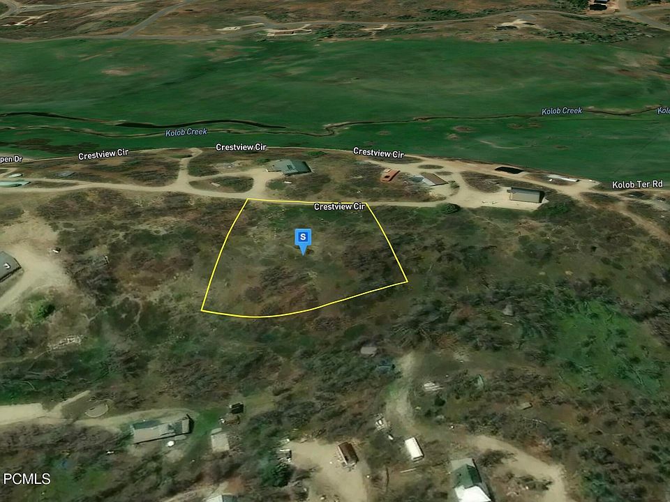 2nd image of 297 N Oak Cir