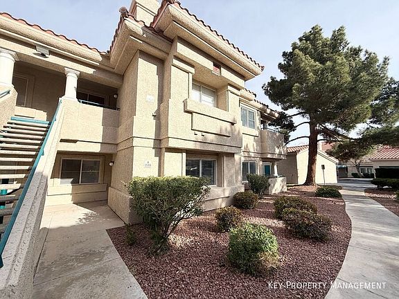 2nd image of 1539 Jenny Lynn Dr