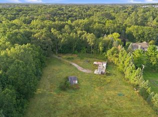 700 W Maple Rd, Milford, MI 48381