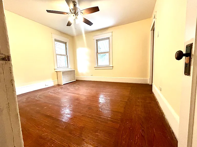 17 W Main St — Photo 30