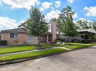 8323 E Ridge Dr, Houston, TX 77040