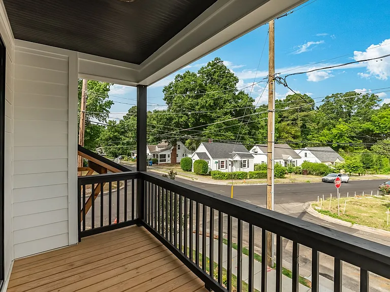 801 Massey Ave — Photo 10