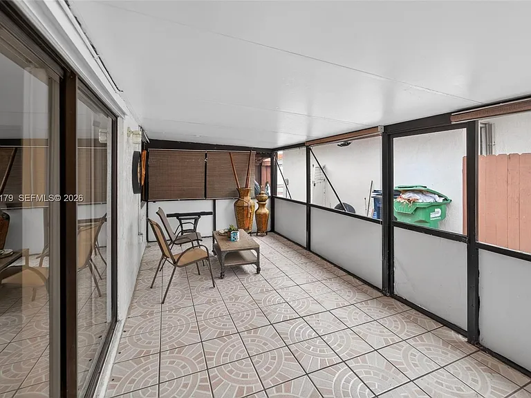 5274 SW 145th Ave — Photo 46