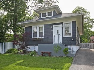 760 S Liberty St, Elgin, IL 60120