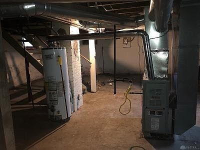 5th image of 1301 McArthur Ave