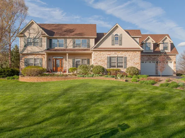40W638 Prairie Xing, Elgin, IL 60124