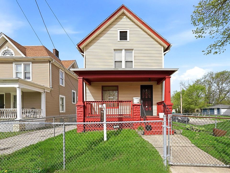 1st image of 315 Richards St