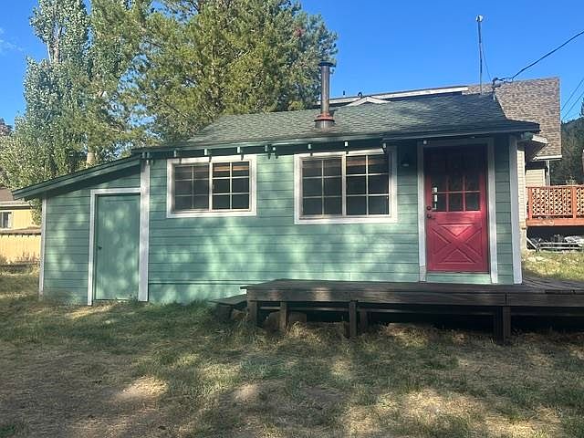 1st image of 673 Minaret Rd