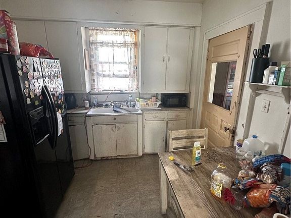 5th image of 757 Noah Ave
