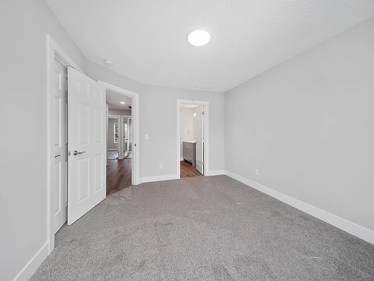 7005 Elzey St — Photo 24
