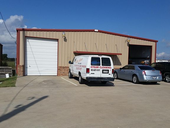 2nd image of 141 Dunaway Ave #B