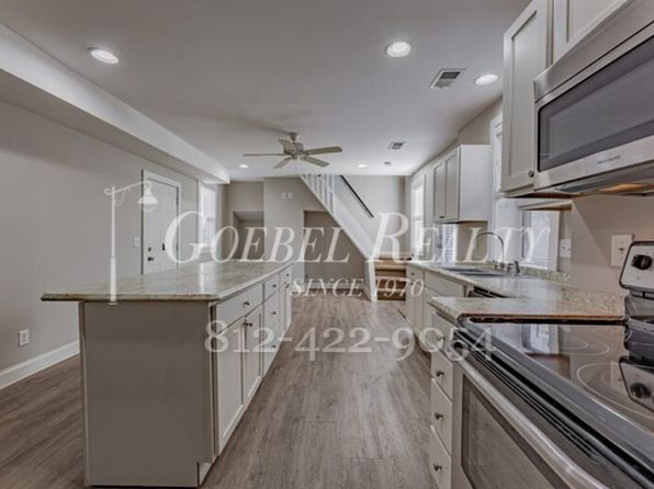 120 SE 1st St #4