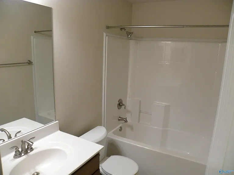 623 Summer Cove Cir NW — Photo 18