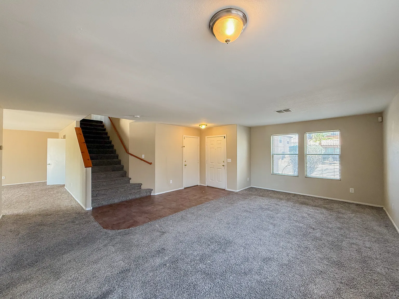 583 W Racine Loop, Casa Grande Az — Photo 4
