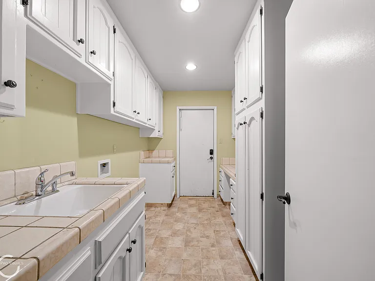12139 Cattle King Dr — Photo 13