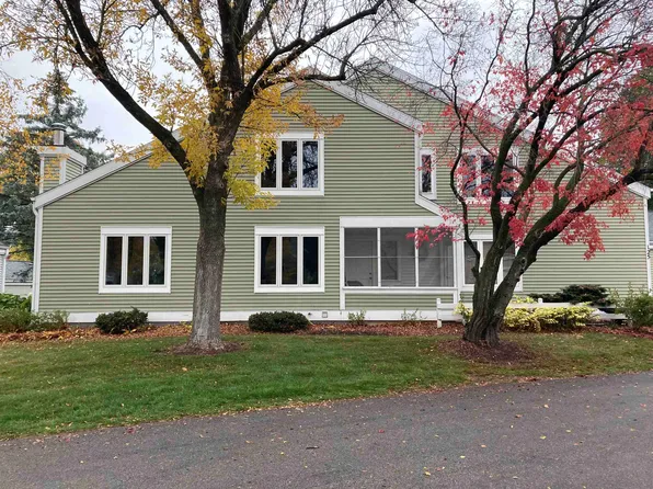 125 Pine Ridge Trl, Madison, WI 53717
