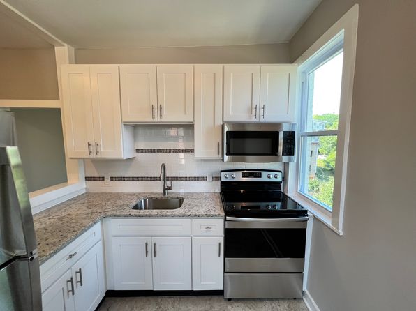 613 Northampton St APT 3