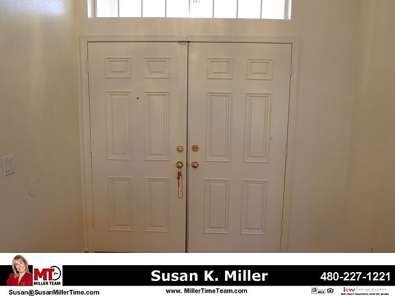 2nd image of 836 W Cooley Dr