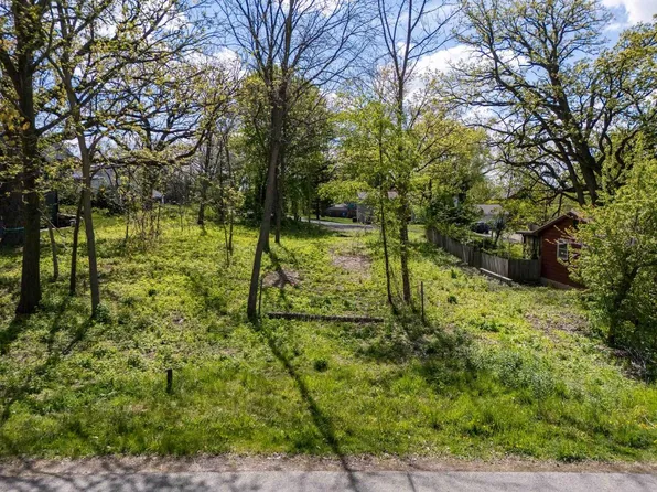 2722 Tower Road #8 & 9, Mcfarland, WI 53558