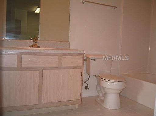 5th image of 5471 Vineland Rd APT 7205