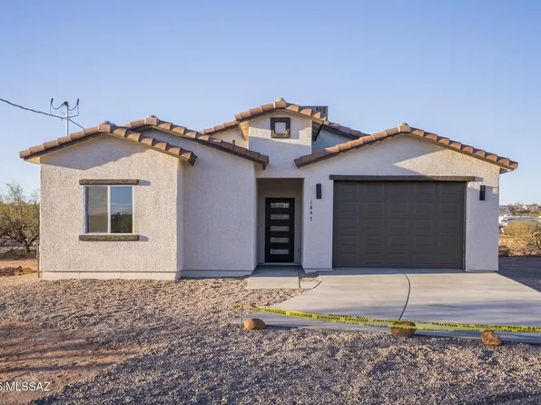 1847 Silver Ct, Rio Rico, AZ 85648