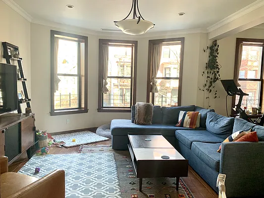 Rented by Corcoran | media 22