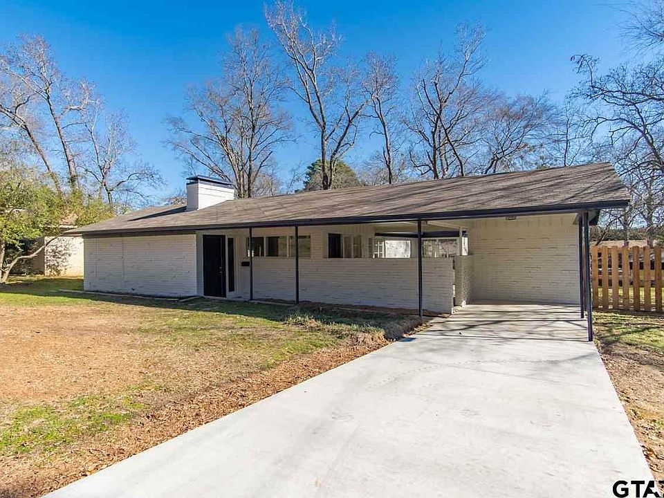 1st image of 2826 Birdwell Dr