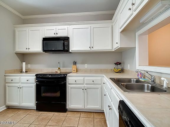 3rd image of 120 Judice Meadows Ln