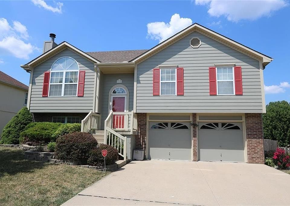 1st image of 114 E Calico Dr