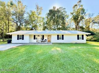 2097 W Topisaw N, Ruth, MS 39662