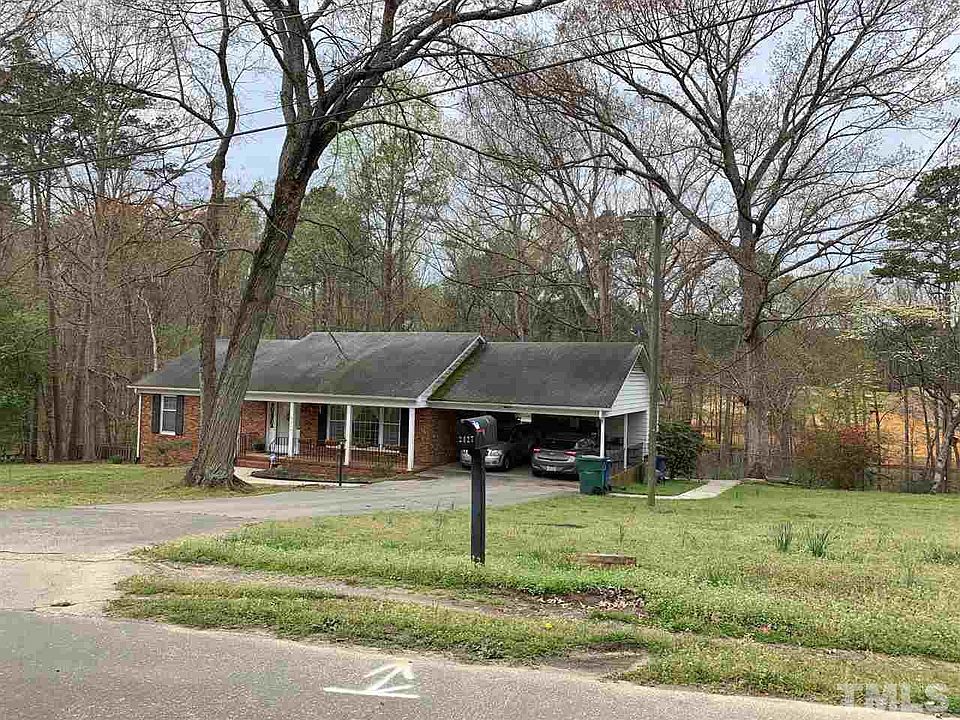 2nd image of 2427 Orangewood Dr