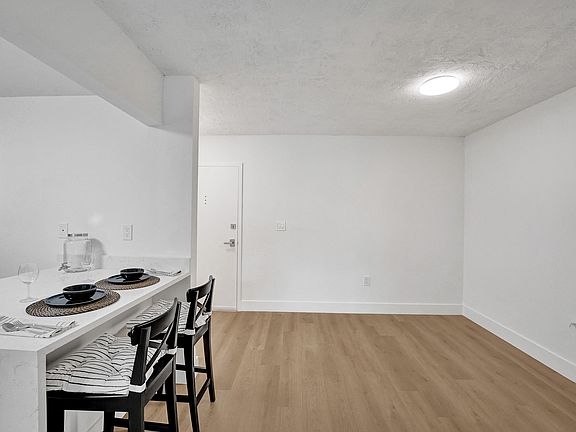 5th image of 7300 NW 17th Street #305