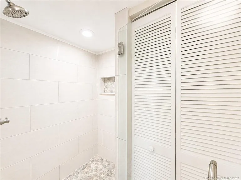 7430 S Ocean Dr #220 — Photo 29