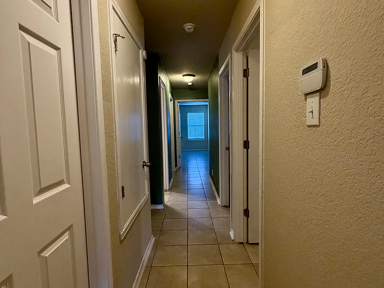 419 Dolly Dr — Photo 6