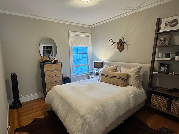 2nd image of 1280 Lombard St APT 202