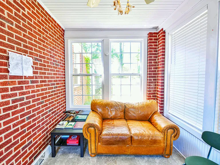 2714 Forest Dr — Photo 11